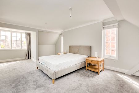 Queen Annes Gardens, Chiswick, W4, London - Photo 2