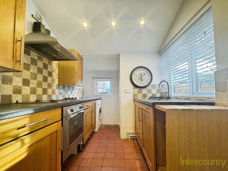 Dane Street, CM23, Bishop`S Stortford - Photo 5