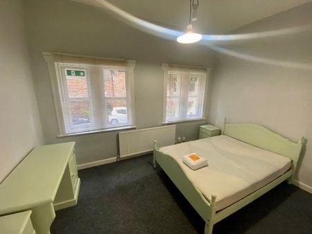 Burns Street, Arboretum, Property for rent - Photo 2