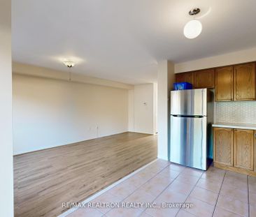 For Lease - 427 Ravineview Way, Oakville, Ontario - Photo 3