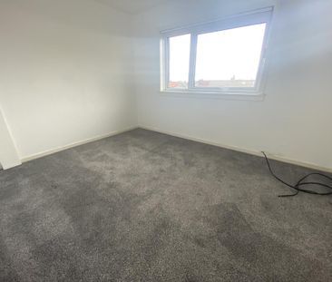 2 bedroom semi-detached house to rent - Photo 2