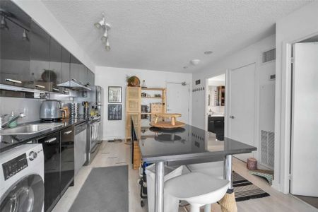 For Lease - 19 Singer Court Unit# 716, Toronto, Ontario - Photo 5