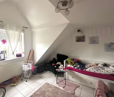 Charmante 4-Zimmer-Maisonettewohnung in Rödgen - Photo 3