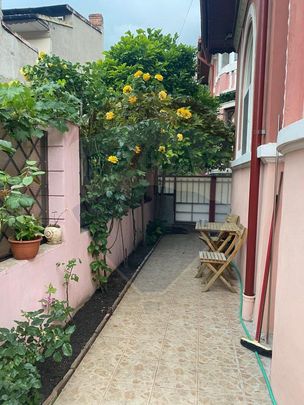 Vila de închiriat–Calea Moșilor /133 mp utili+60 Curt... - Photo 1