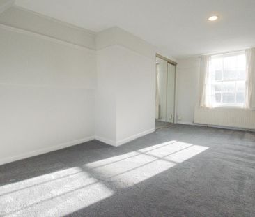 4 bedroom duplex to rent - Photo 1