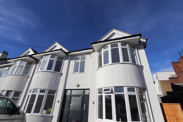 Crowstone Road, Westcliff-On-Sea - Photo 1