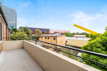 11/117 Manningham Street, Parkville - Photo 5