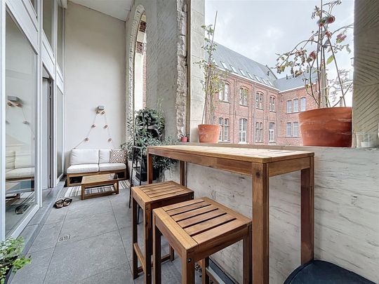 Uniek duplex-appartement op exclusieve locatie in centrum Gent! - Photo 1