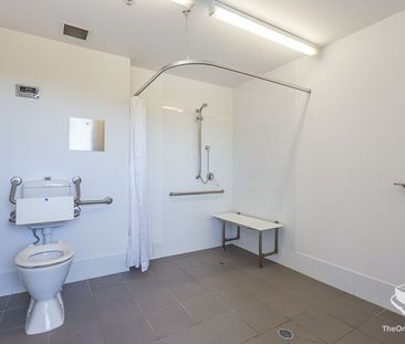 Look no further than our amazing unit! - Photo 2