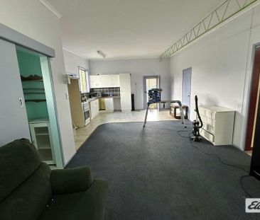 109 Woola Road - Photo 1