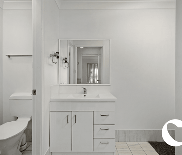 Two Bedroom Villa! - Photo 5