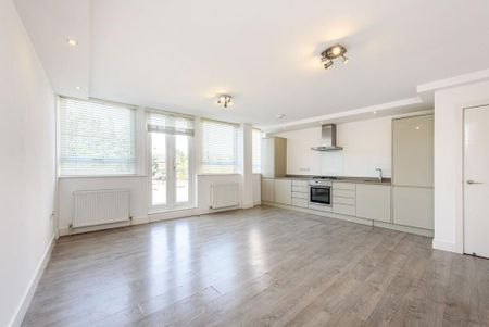 2 bedroom flat to rent - Photo 5