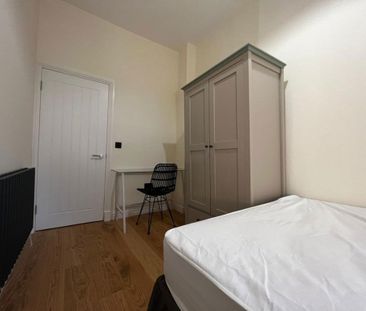 Flat Garland Place, Dundee - Photo 6