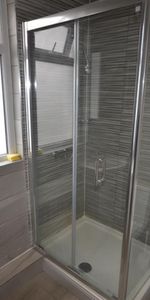 1 bedroom Flat To Let - Photo 4