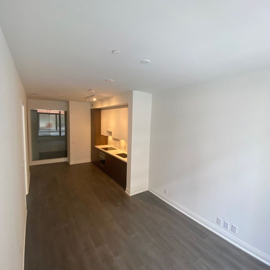 For Lease - 33 Fredrick Todd Way Unit# 203, Toronto, Ontario - Photo 1