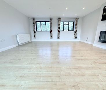 3 bedroom detached bungalow to rent - Photo 5