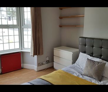 4 Bed Terraced House, Rose Hill Terrace, BN1 - Photo 5