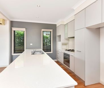 14 Hooper St, New Lambton NSW 2305 - House For Rent | Domain - Photo 6