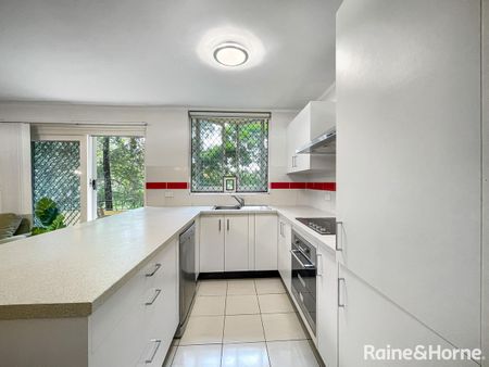 3/37 Gailey Road, Toowong, QLD 4066 - Photo 3