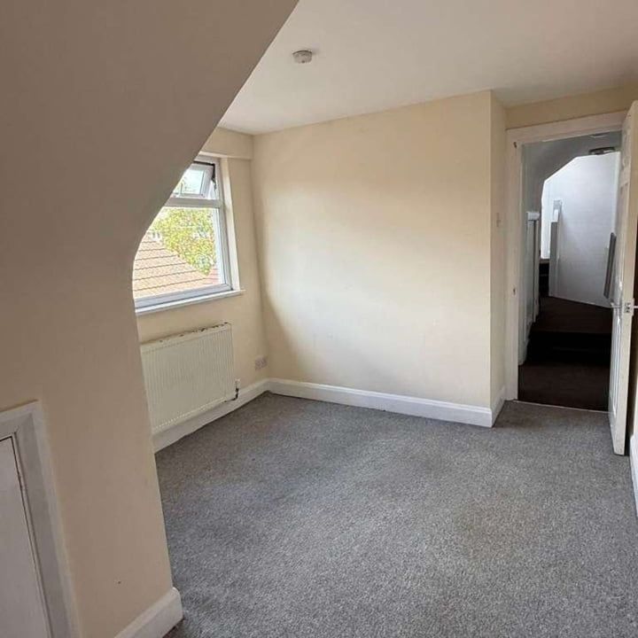 2 Bed Flat, Christchurch Avenue, HA3 - Photo 1