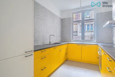 Appartement met twee slaapkamers in Forest - Photo 2