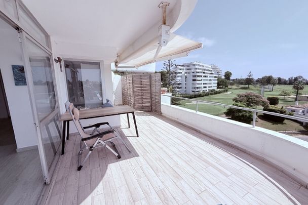2 Bedroom Apartment For Rent in Guadalmina Alta, Málaga - Photo 1