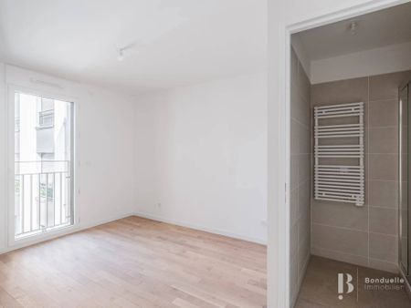 Rental Apartment Courbevoie Marceau - République - Photo 3