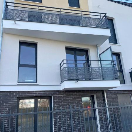 location Appartement T1 DE 26.9m² À ELANCOURT - Photo 3