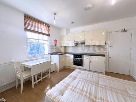 Studio to rent - Photo 3