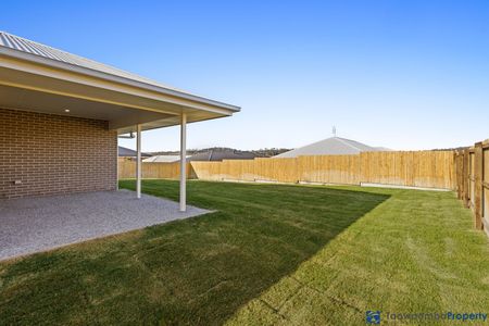 16 Vanessa Crescent, 4350, Cotswold Hills Qld - Photo 2