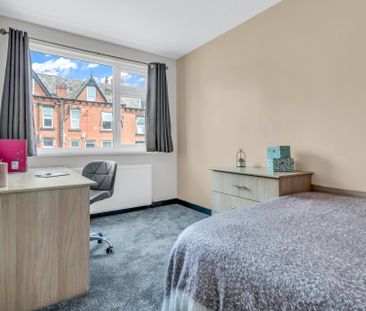 7 HESSLE WALK Leeds - LS6 1EJ - Photo 6