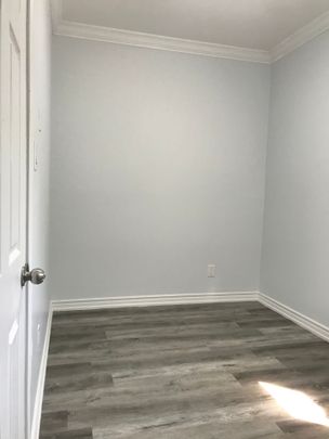 For Lease - unit 1 523 Parliament Street Unit# unit 1, Toronto, Ontario - Photo 1