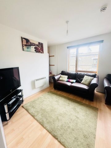2 Bed Flat, Oyster Court, SE17 - Photo 3