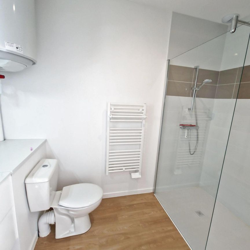 Location Appartement 1 pièce 22m² LA ROCHE SUR YON 85000 - Photo 1