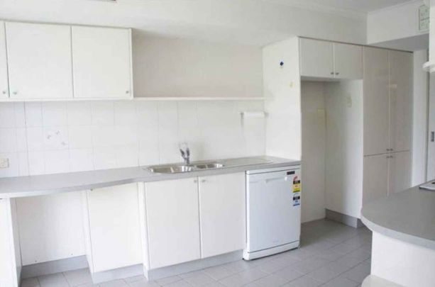 402/93 Brompton Road Kensington - Photo 1