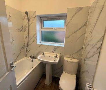 2 bedroom house to rent Station Road, Haydock, St. Helens, Merseysi... - Photo 4