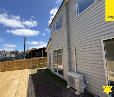 New Duplex House in Te Atatu South! - Photo 5