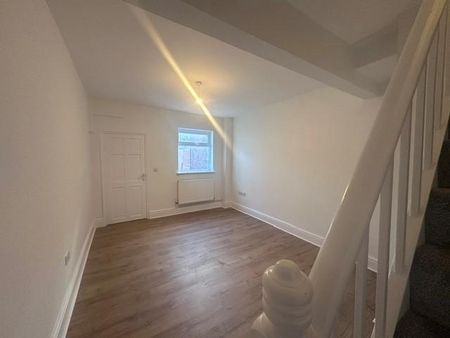 3 bedroom property to rent - Photo 2