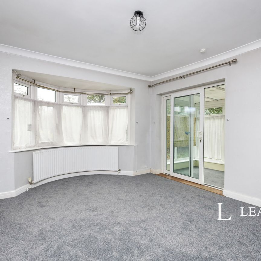 2 bedroom bungalow to rent Nursery Close, Polegate, BN26 - Photo 1