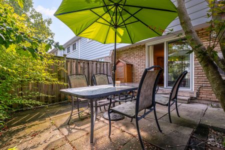 For Lease - 2067 Marine Drive Unit# 9, Oakville, Ontario - Photo 2