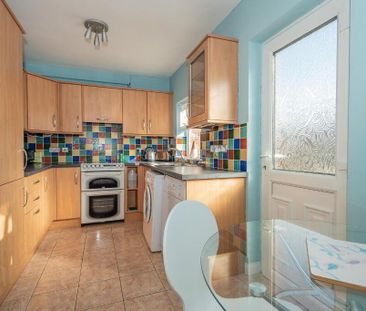 33 Serpentine Parade, Newtownabbey, BT36 7HD - Photo 6