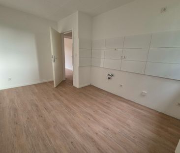 Renovierte 2-Zimmer-Wohnung sucht neue Mieter! Besichtigungstermine... - Photo 4