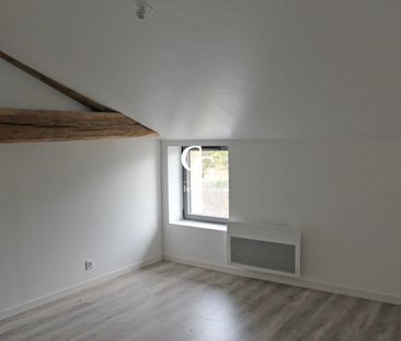 Location Maison 6 pièces 115m² VIEILLEVIGNE 44116 - Photo 6