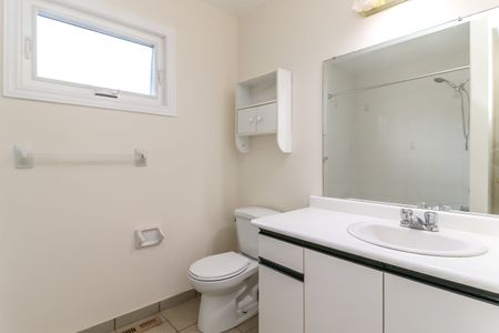 For Lease - 71 Donald Crescent, Wasaga Beach, Ontario - Photo 3