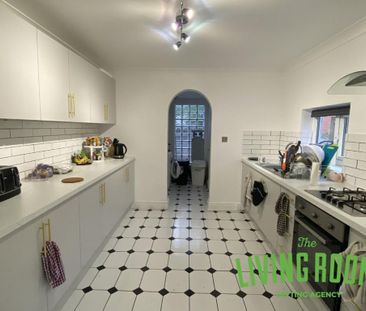 5 bedroom house to rent - Photo 5