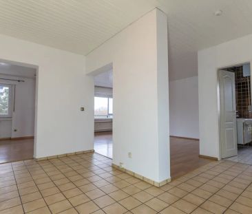 Gemütliche ca. 81m² große 3-Zimmer-Wohnung mit ca. 12 m² großem Bal... - Photo 1