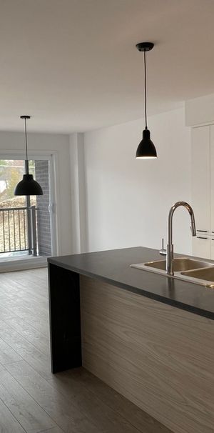 Grand 5 ½ à Saint-Jérôme - Photo 1