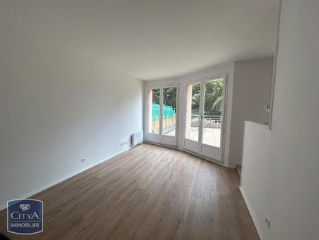 Location Appartement 1 pièce 30m² ARPAJON 91290 - Photo 2
