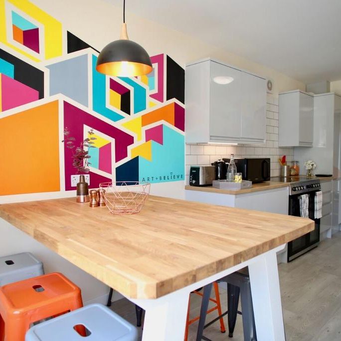 8 bedroom house to rent - Photo 1