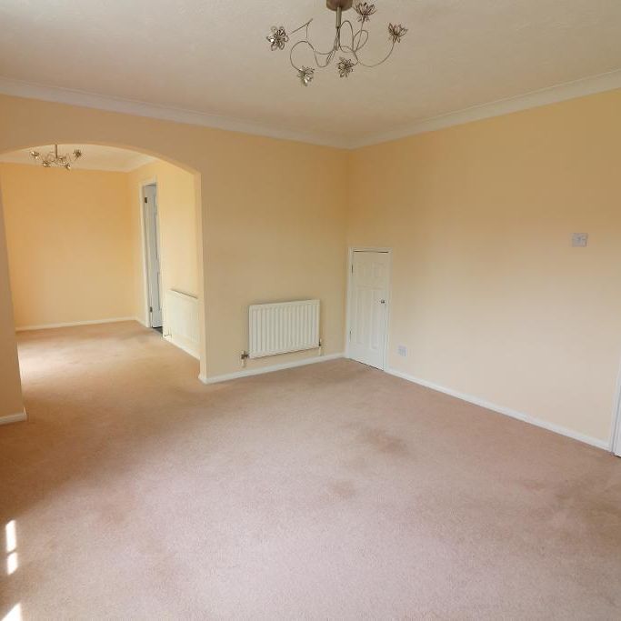 3 Bedroom Detached To Rent - Photo 1